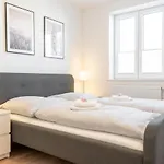 Landschaftliches Haus Apart-hotel
