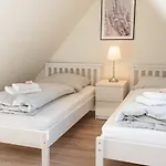 Apart-hotel Landschaftliches Haus Tönning