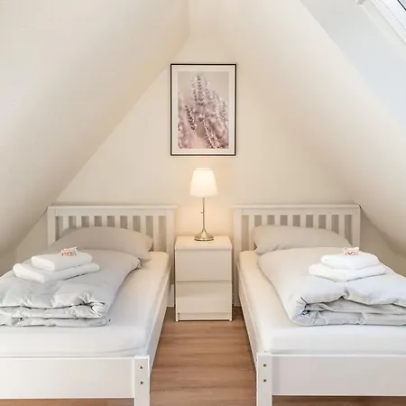 Landschaftliches Haus Aparthotel *